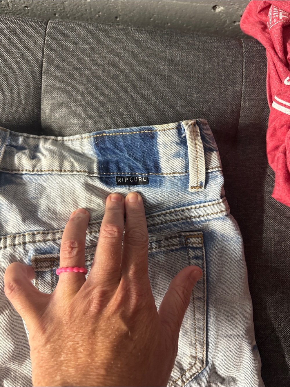 Jean shorts // Rip Curl - Picture 6 of 7